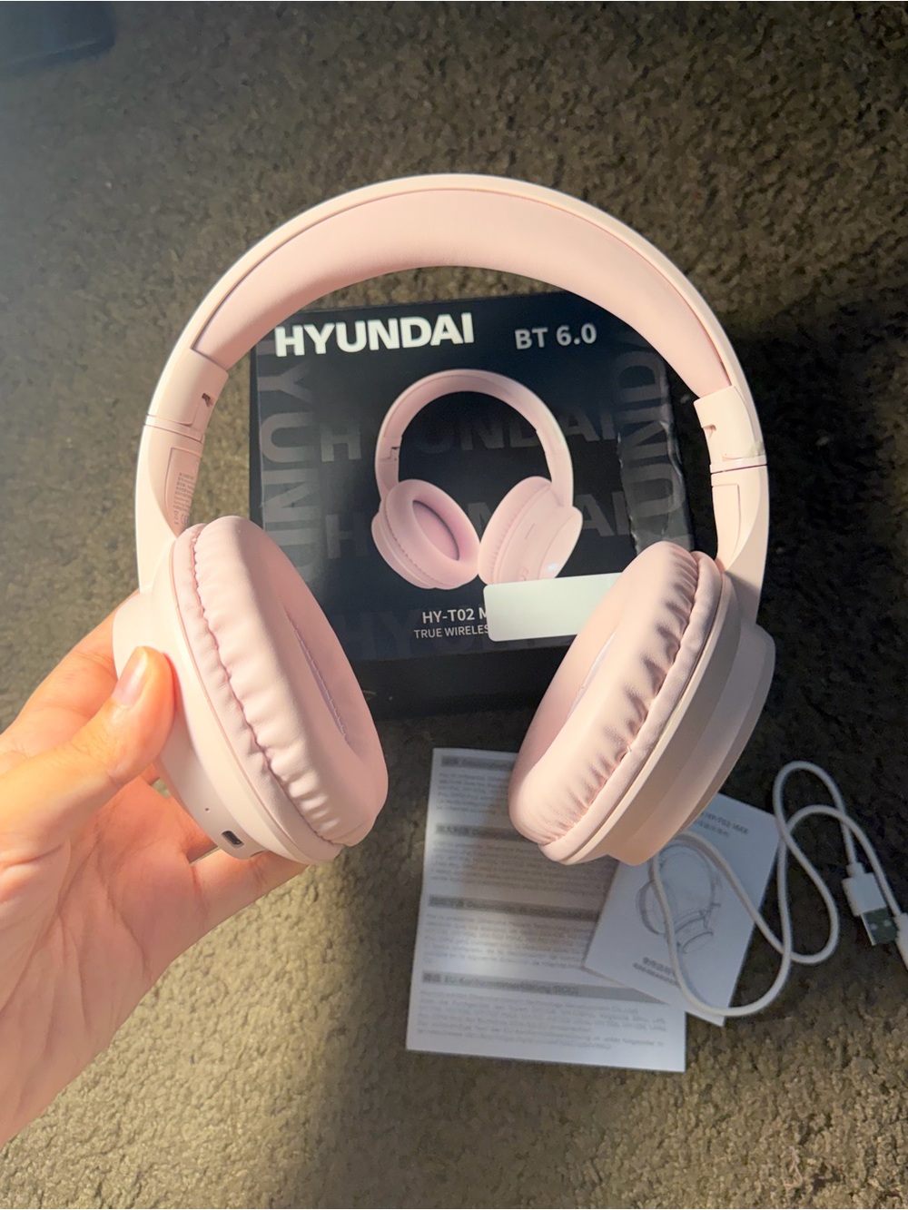 Hyundai Pink Over-Ear Bluetooth Headphones - Wireless Comfort